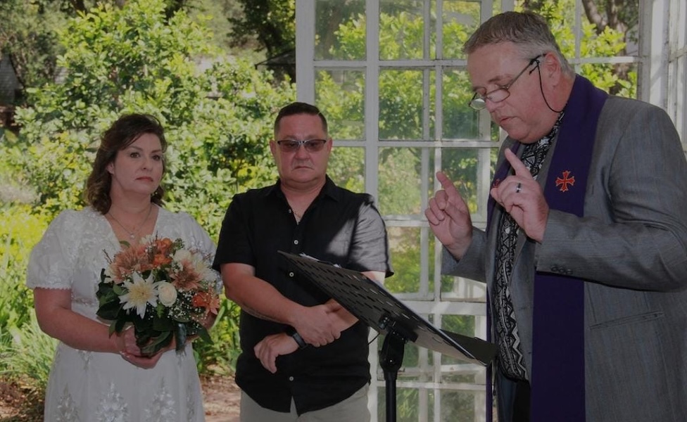 Wedding ceremony by Dr. Gerrit Rademeyer in St Lucia