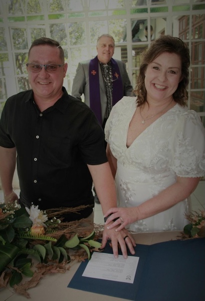 Wedding ceremony by Dr. Gerrit Rademeyer in St Lucia
