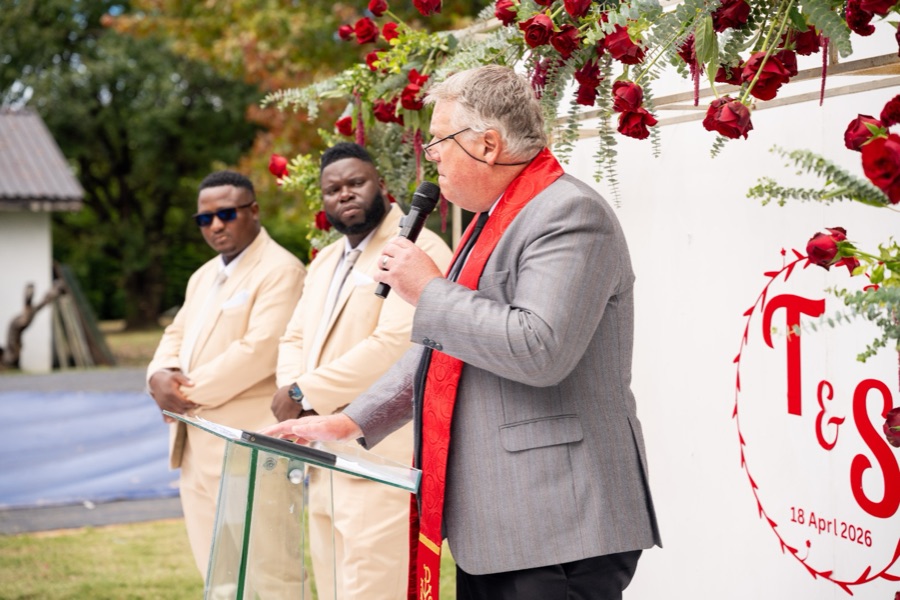 Wedding ceremony by Dr. Gerrit Rademeyer in St Lucia